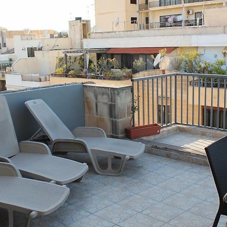 Medmalta Apartment Daniel Court Gzira Luaran gambar