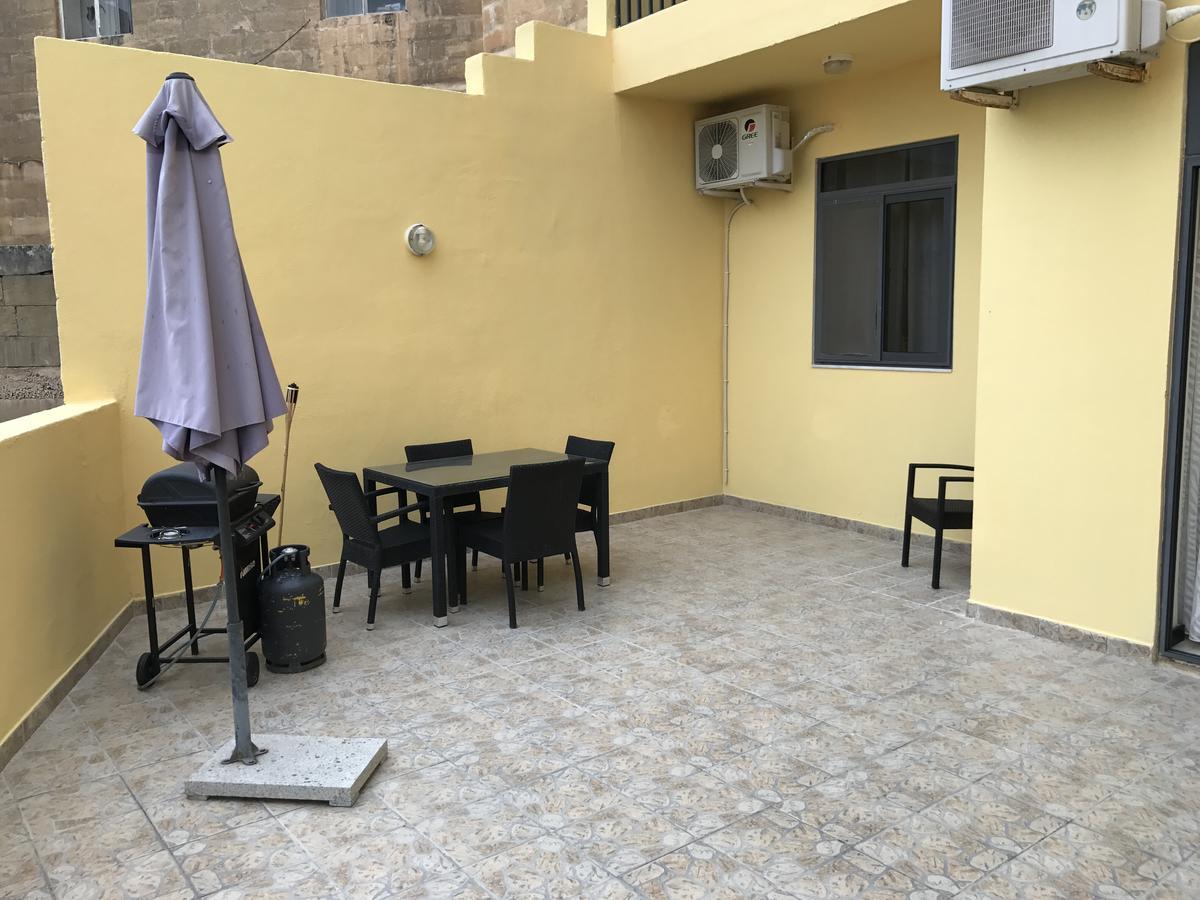 Medmalta Apartment Daniel Court Gzira Luaran gambar