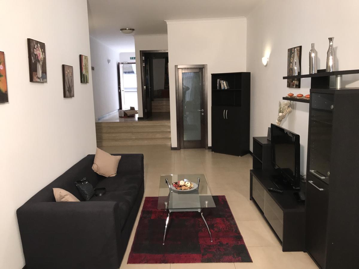 Medmalta Apartment Daniel Court Gzira Luaran gambar