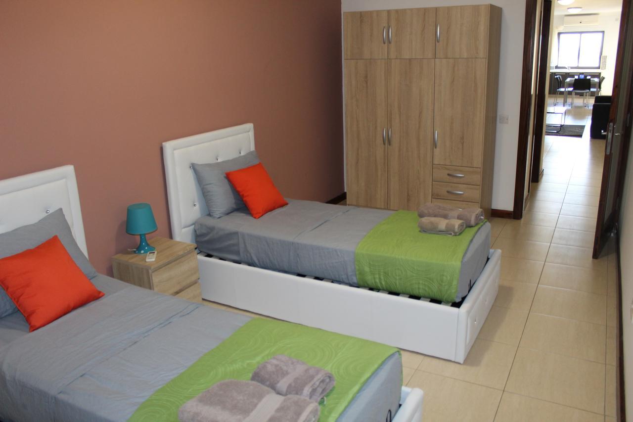 Medmalta Apartment Daniel Court Gzira Luaran gambar