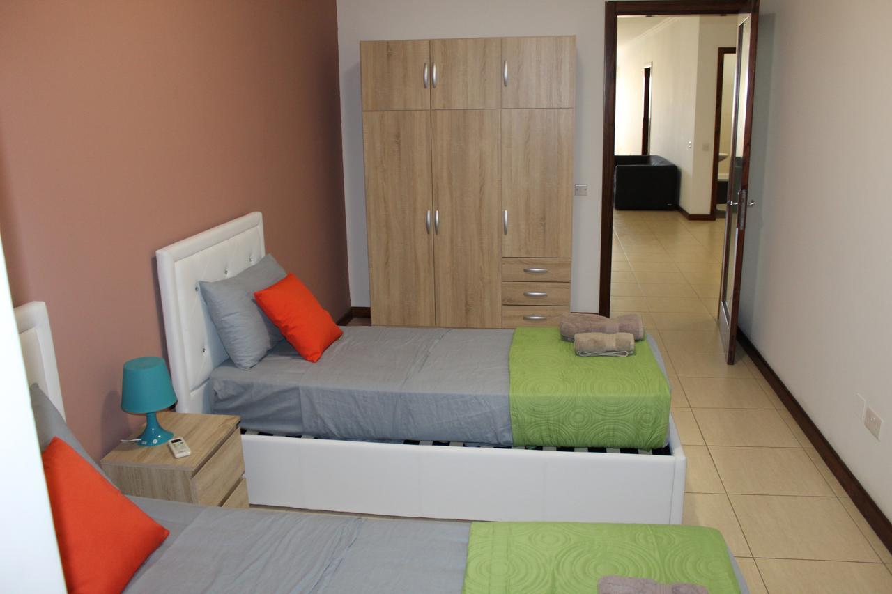 Medmalta Apartment Daniel Court Gzira Luaran gambar