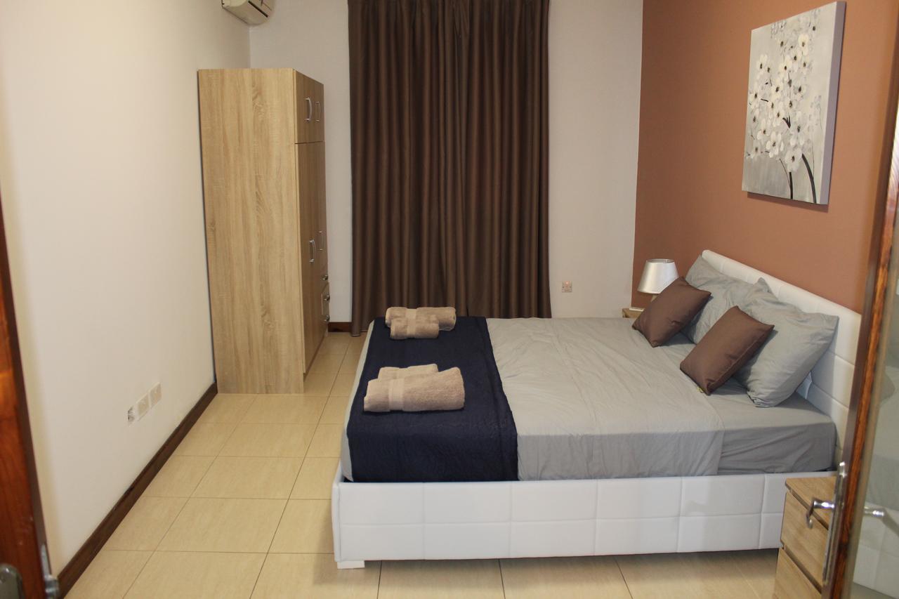 Medmalta Apartment Daniel Court Gzira Luaran gambar